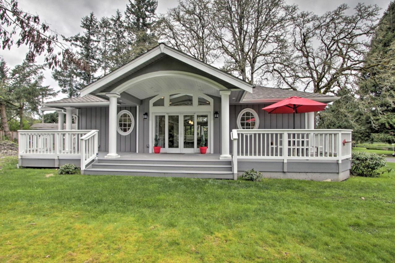 Contemporary Tacoma Cottage With Deck And Pond! Exteriér fotografie